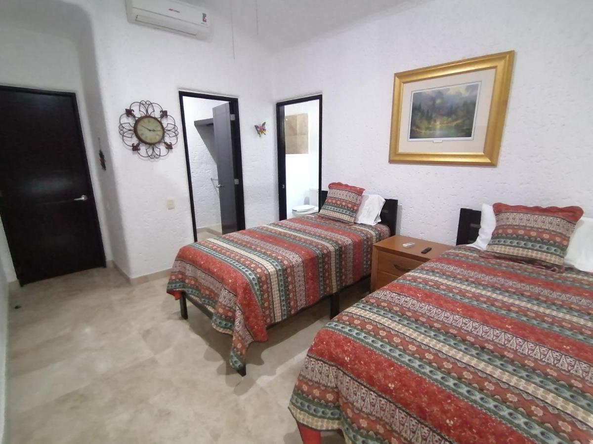 Casa Dahlia 2 Bed & Breakfast Mazatlán Exterior foto