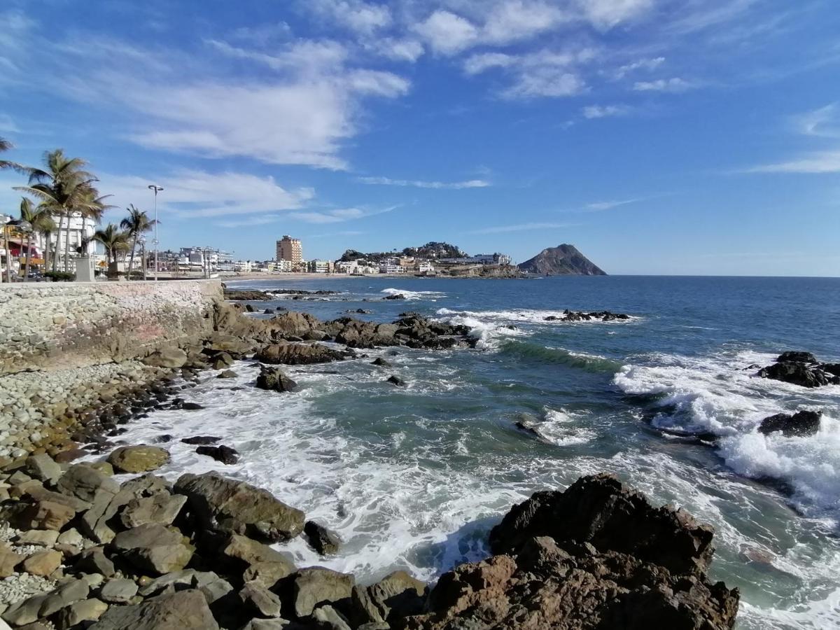 Casa Dahlia 2 Bed & Breakfast Mazatlán Exterior foto